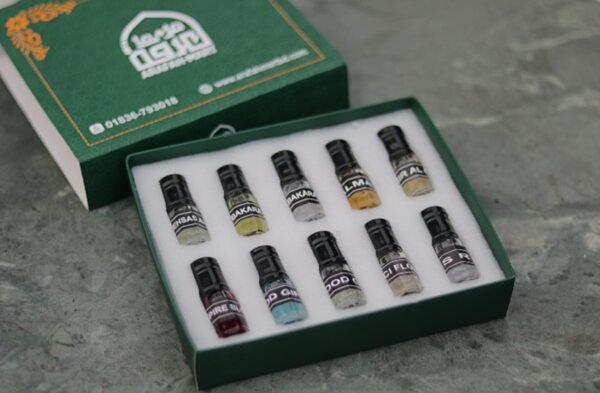 IMG-20251019-WA0010 Perfume & Attar Combo